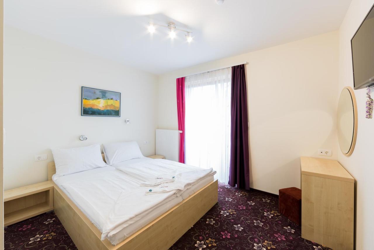 Hotel Jakec Trije Kralji Na Pohorju Zgornja Loznica Eksteriør billede