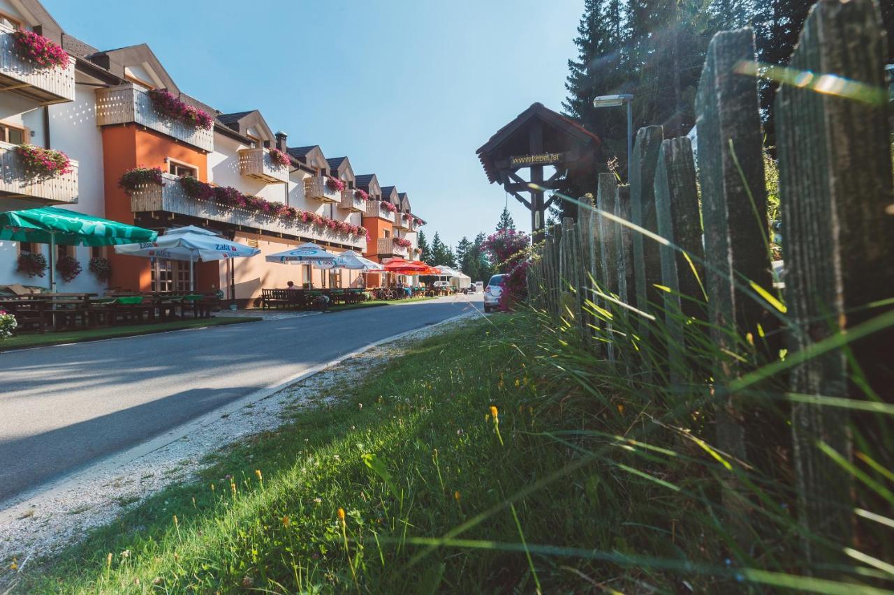 Hotel Jakec Trije Kralji Na Pohorju Zgornja Loznica Eksteriør billede
